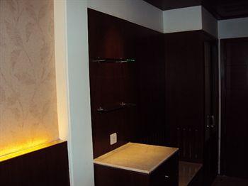 The Victoria Grand Hotel & Spa カソーリ エクステリア 写真